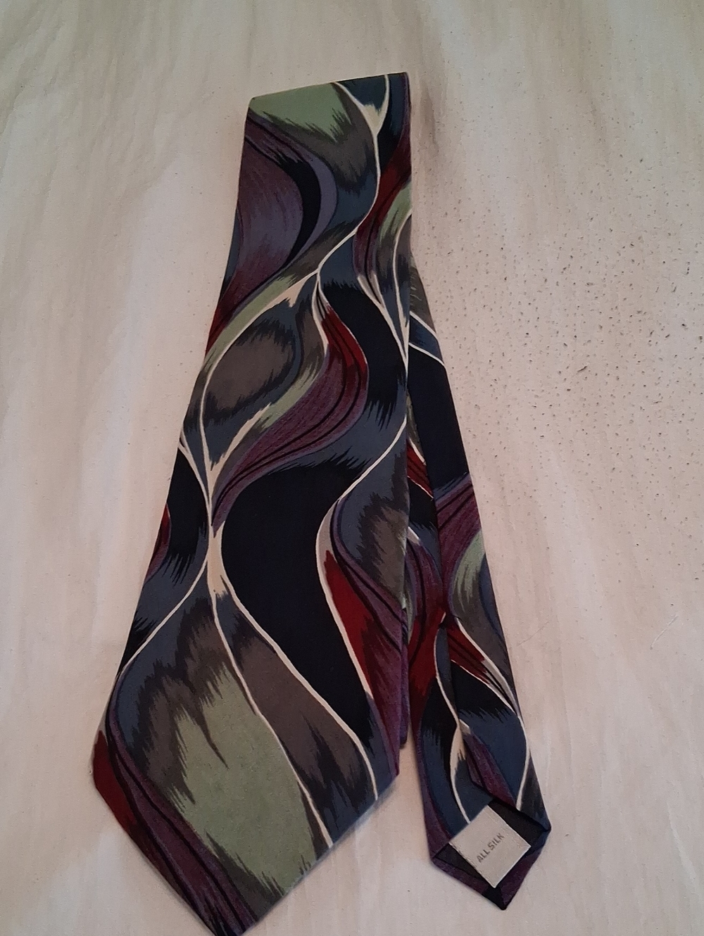 Vintage pierre cardin Silk Patterned Men's Tie in Navy, Olive & Burgundy
